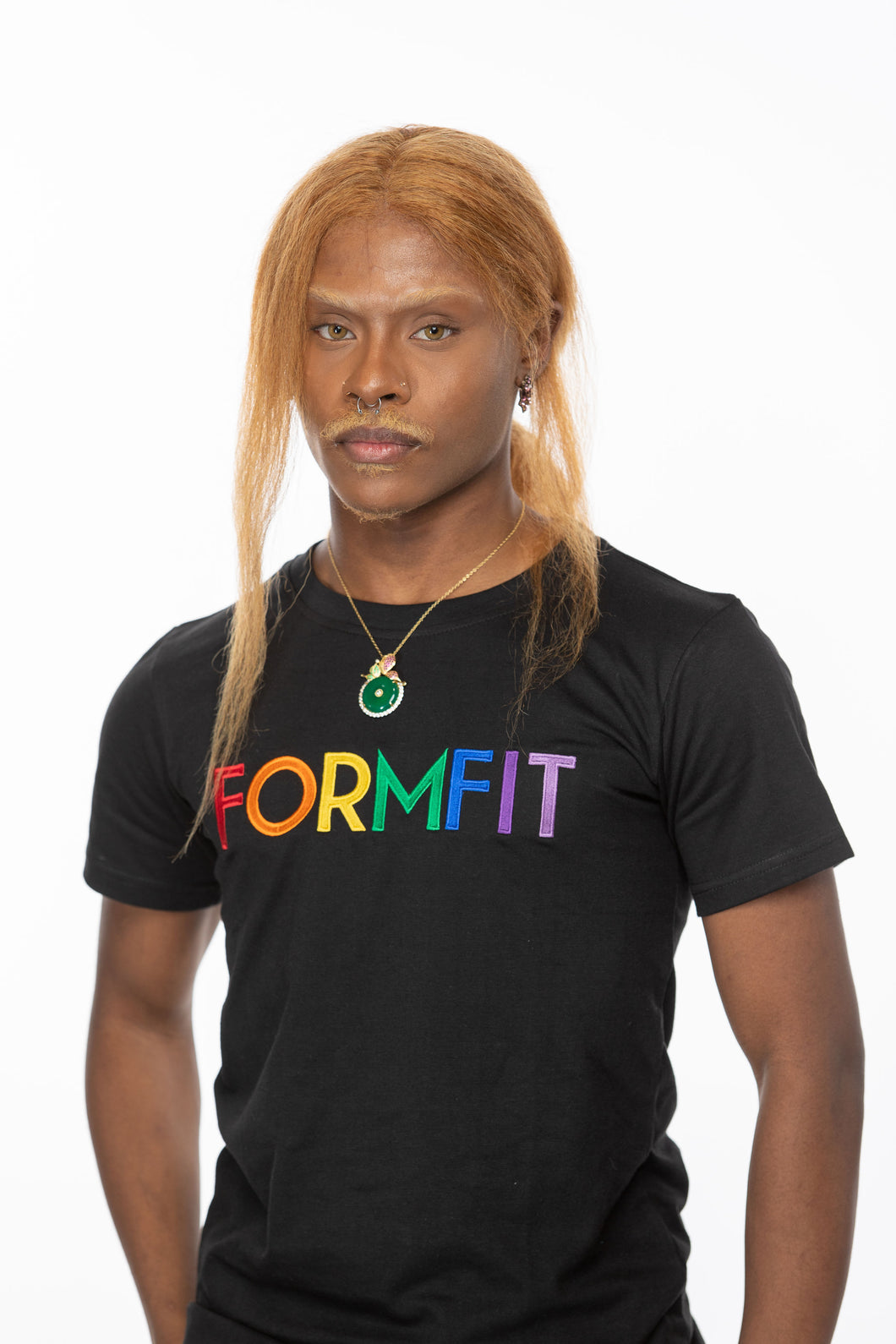 FORMFIT TEE